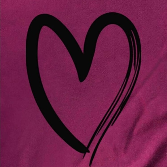 PLUS burgundy heart print graphic tee maroon - Picture 2 of 3